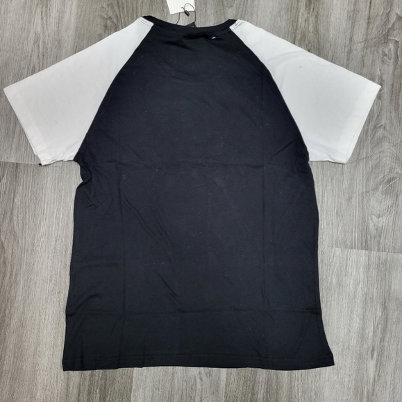 MLB - Yankees Women Tee shirts (M) - Picture 3 of 15